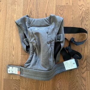Ergobaby Embrace Newborn Carrier
